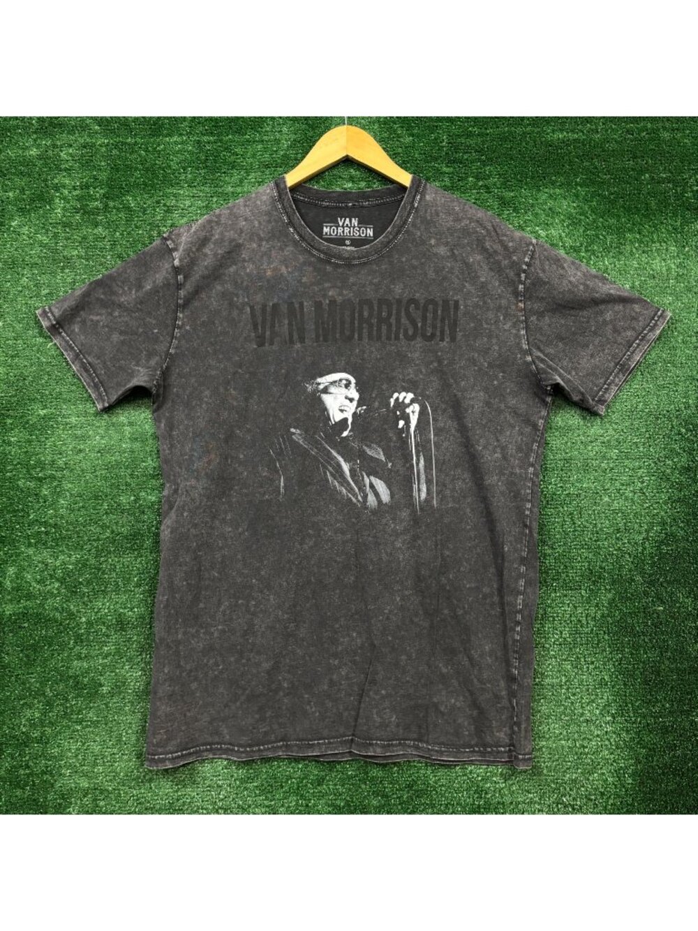 Van Morrison Singing Mineral Wash T-Shirt Size Extra Large
